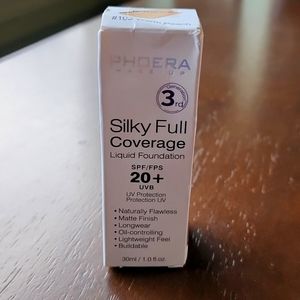 Foundation (Warm Peach)